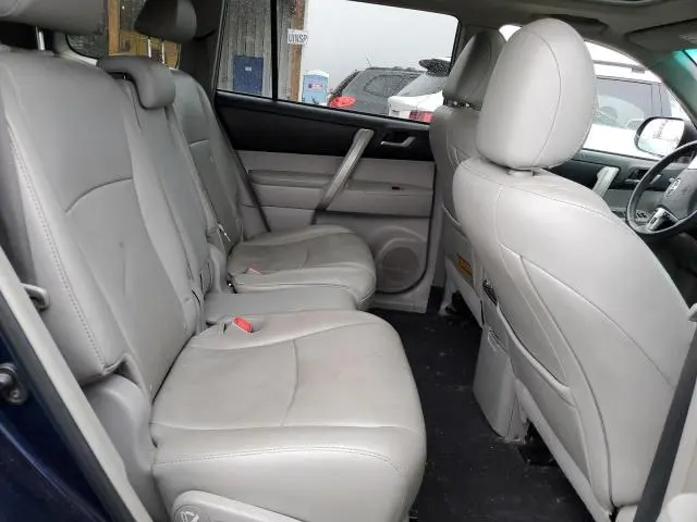 2012 TOYOTA HIGHLANDER BASE  
