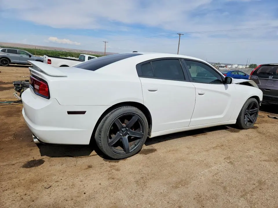 2013 DODGE CHARGER SXT  