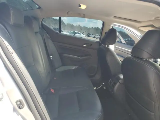 2023 NISSAN ALTIMA SL  