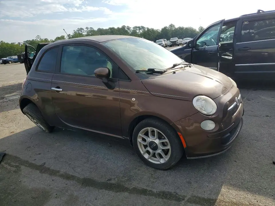 2013 FIAT 500 POP  