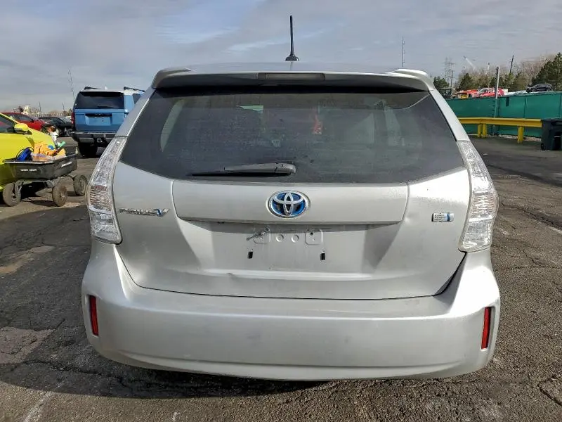 2014 TOYOTA PRIUS V   