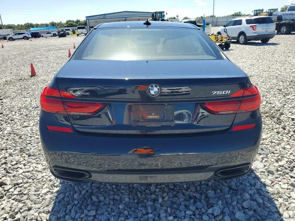2018 BMW 750 XI  