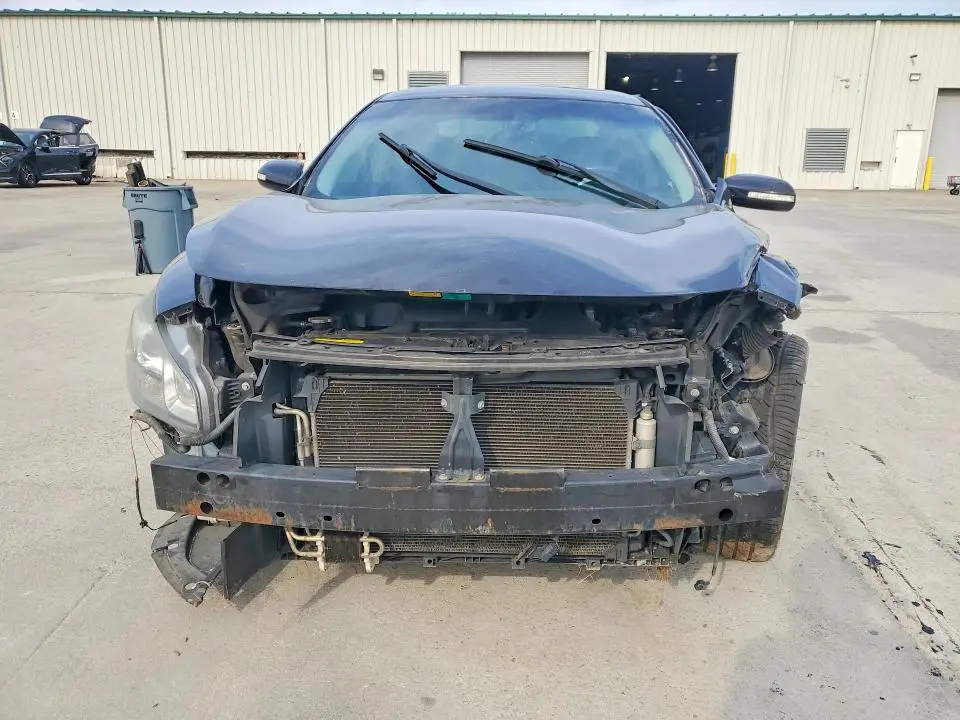 2014 NISSAN MAXIMA S  