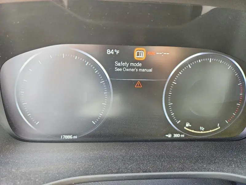 2019 VOLVO XC40 T5 INSCRIPTION  