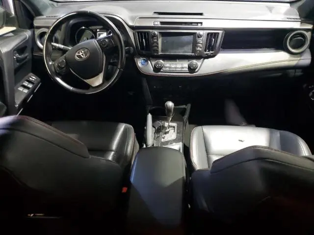 2017 TOYOTA RAV4 HV SE  