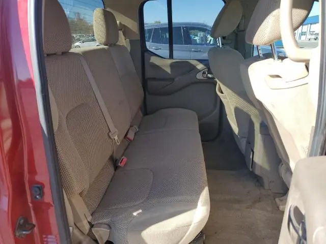 2010 NISSAN FRONTIER CREW CAB SE  