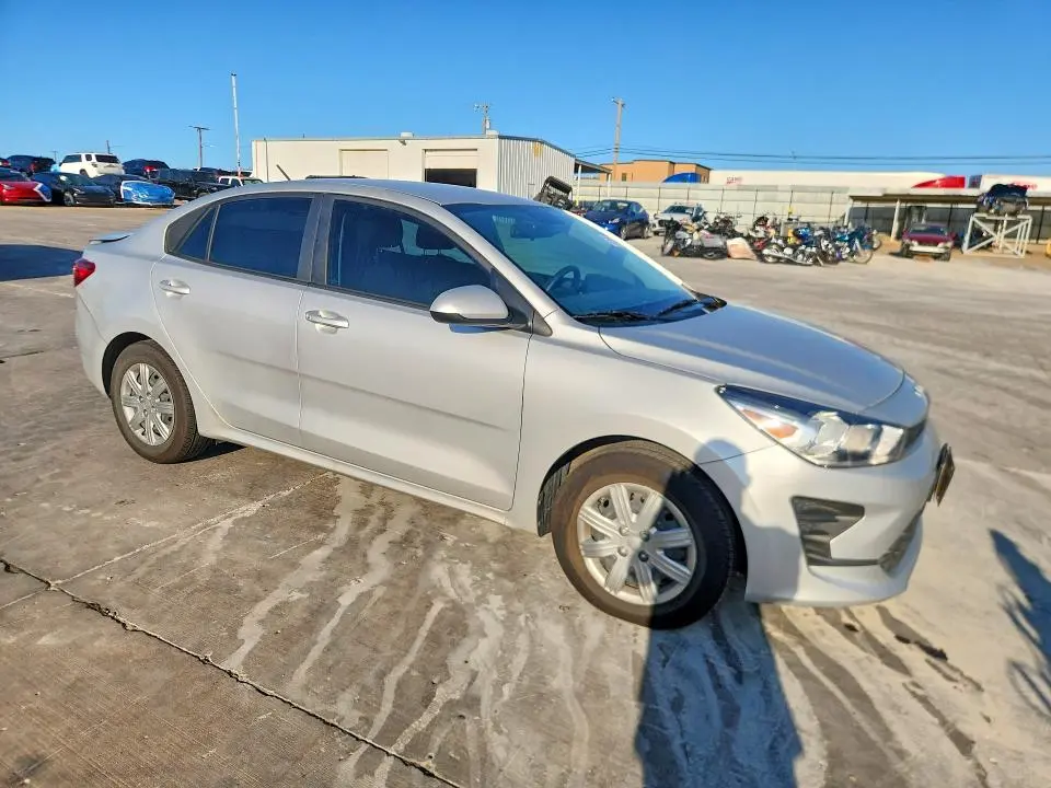 2023 KIA RIO LX  