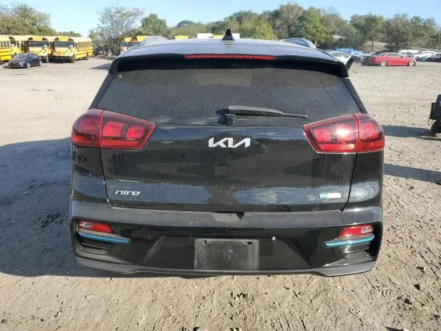 2022 KIA NIRO S  
