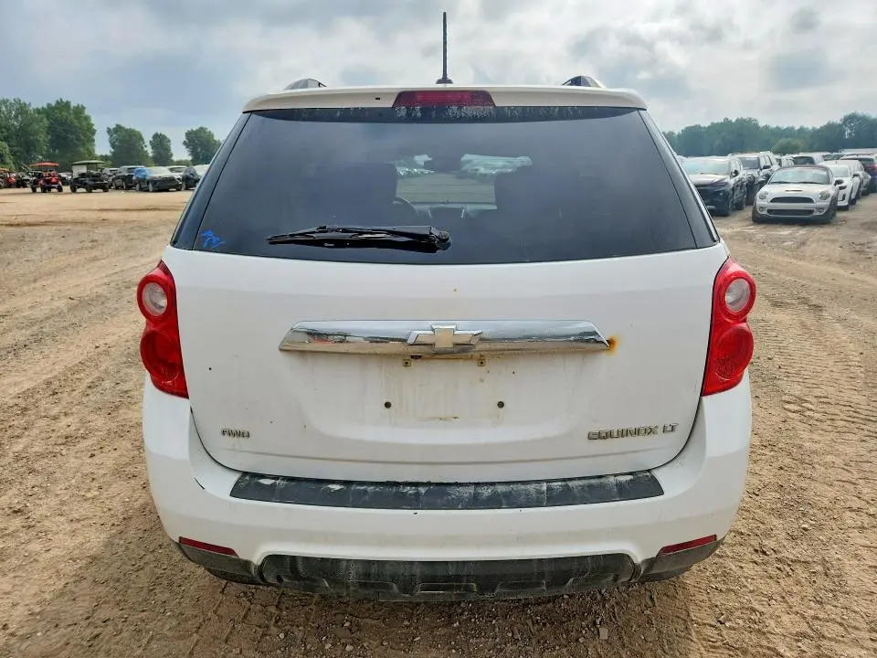 2015 CHEVROLET EQUINOX LT  