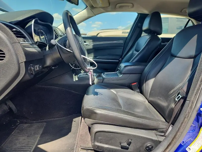 2019 CHRYSLER 300 TOURING  