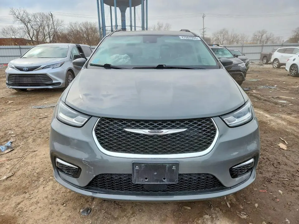 2022 CHRYSLER PACIFICA   