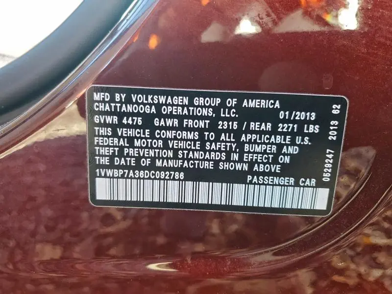 2013 VOLKSWAGEN PASSAT SE  