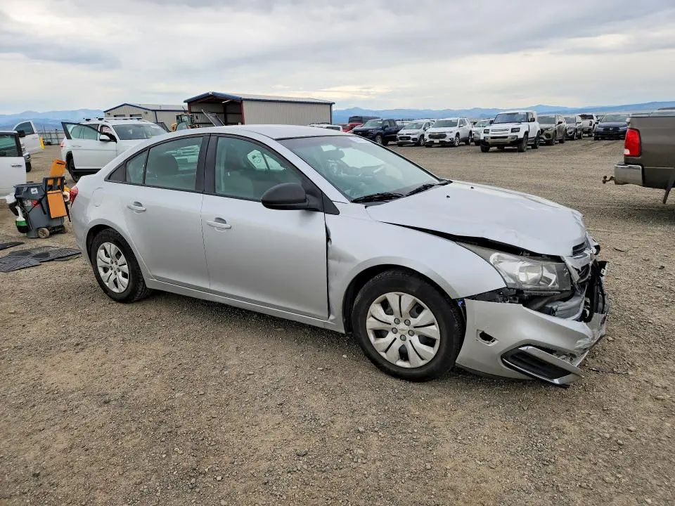 2015 CHEVROLET CRUZE LS  