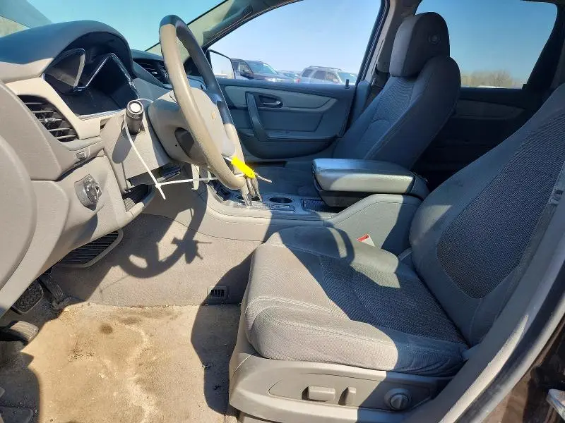 2017 CHEVROLET TRAVERSE LS  