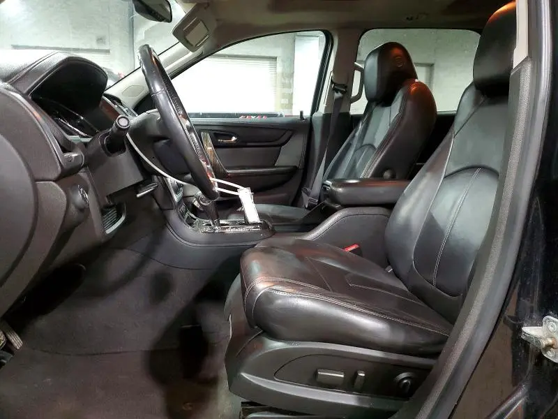 2013 GMC ACADIA SLT-1  