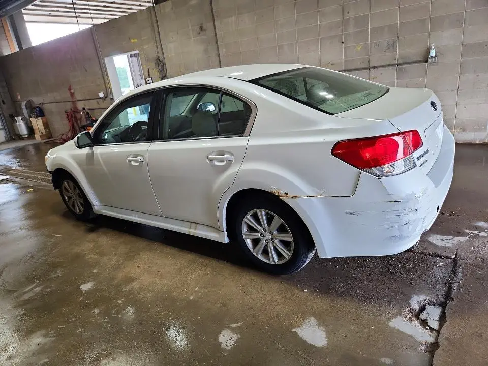 2010 SUBARU LEGACY 2.5I PREMIUM  