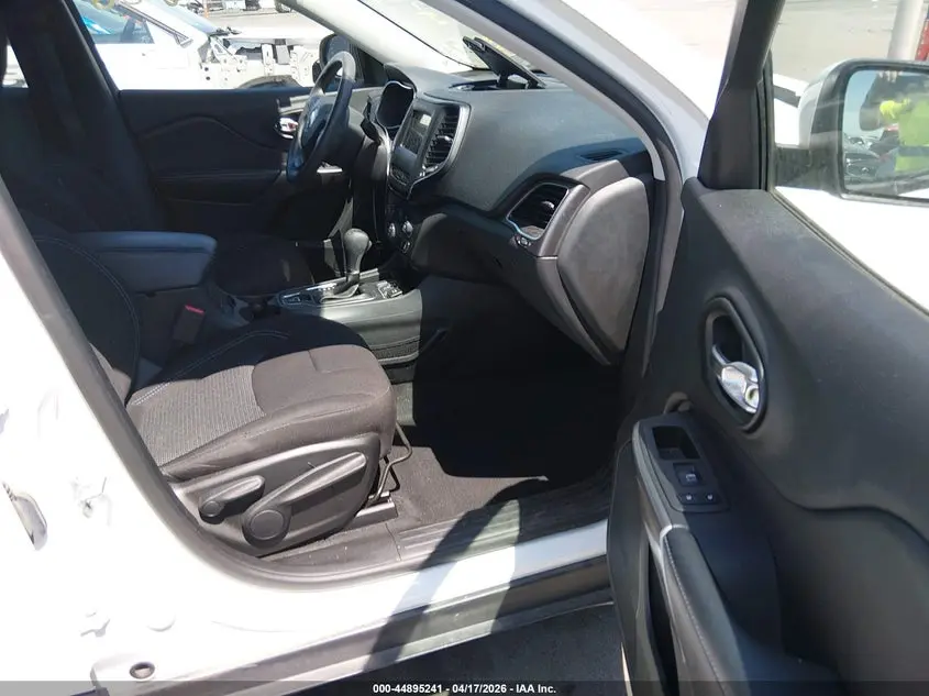2021 JEEP CHEROKEE LATITUDE FWD