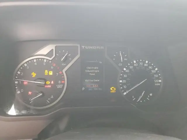 2024 TOYOTA TUNDRA CREWMAX SR  