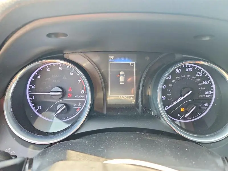 2018 TOYOTA CAMRY SE  