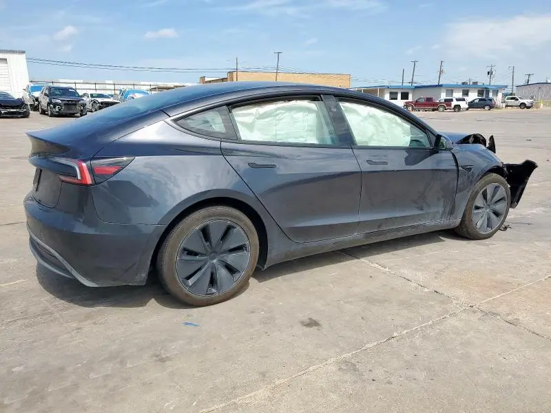 2025 TESLA MODEL 3   