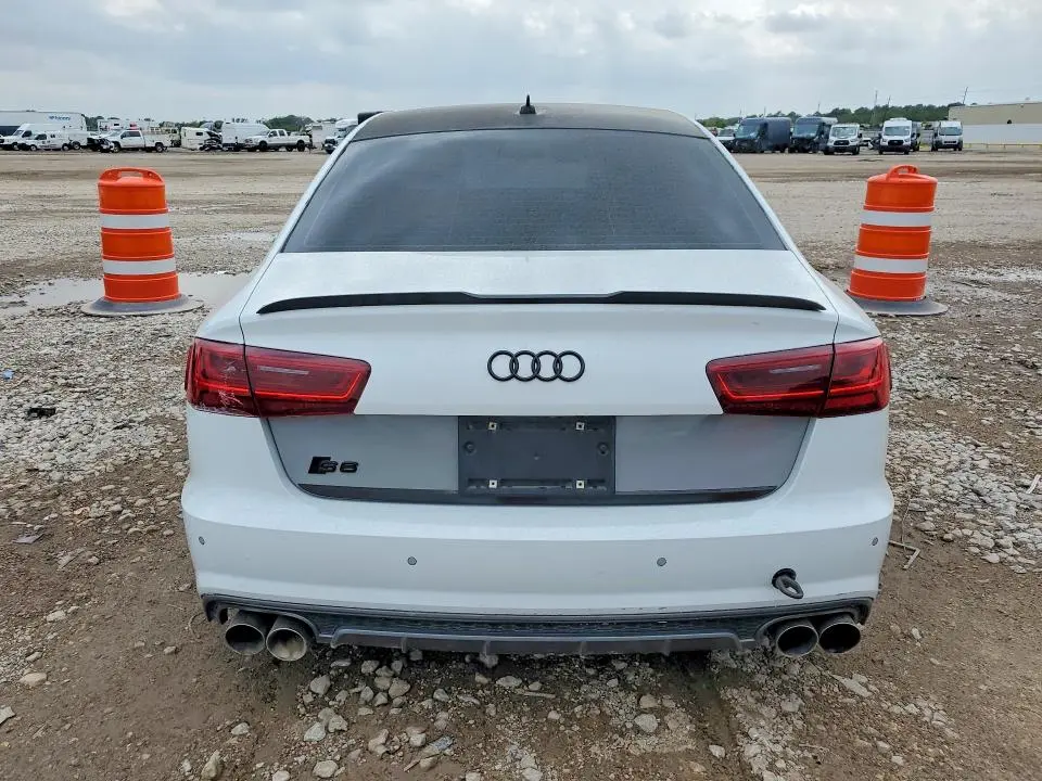 2016 AUDI S6   