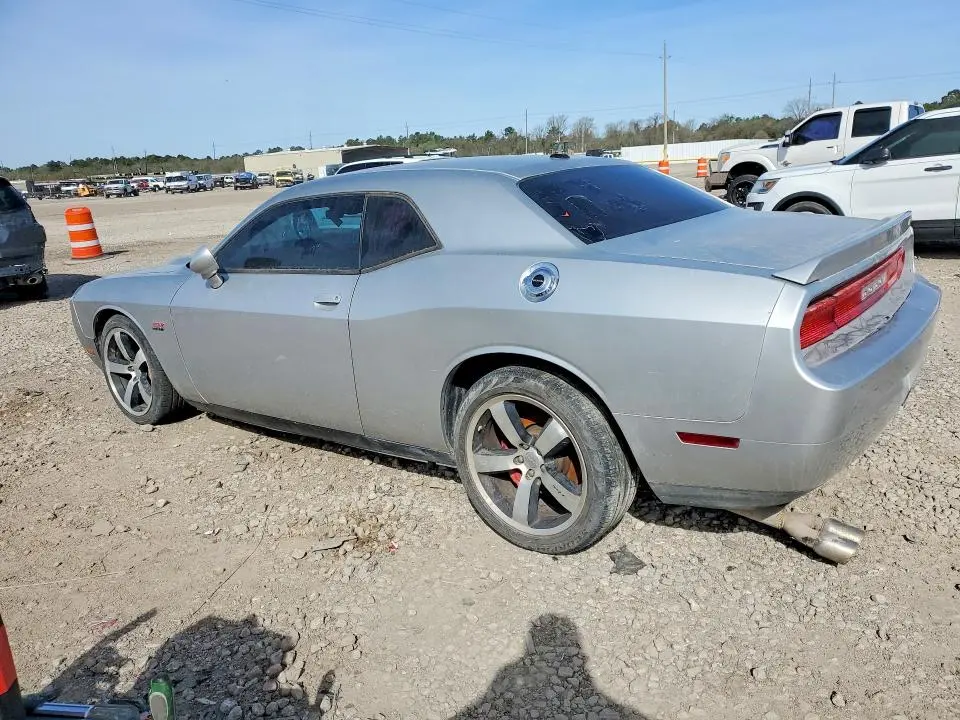 2012 DODGE CHALLENGER SRT-8  