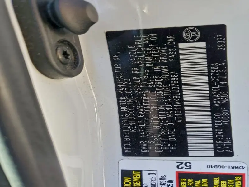 2020 TOYOTA CAMRY SE  