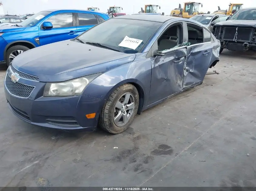 2014 CHEVROLET CRUZE 1LT AUTO