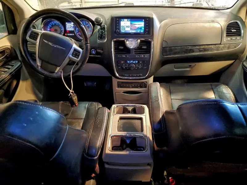 2012 CHRYSLER TOWN & COUNTRY LIMITED  