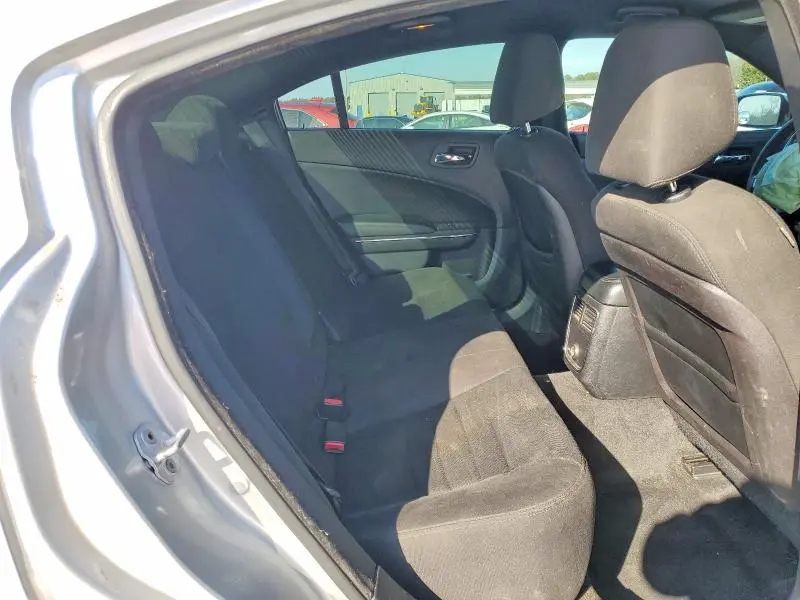 2012 DODGE CHARGER SE  