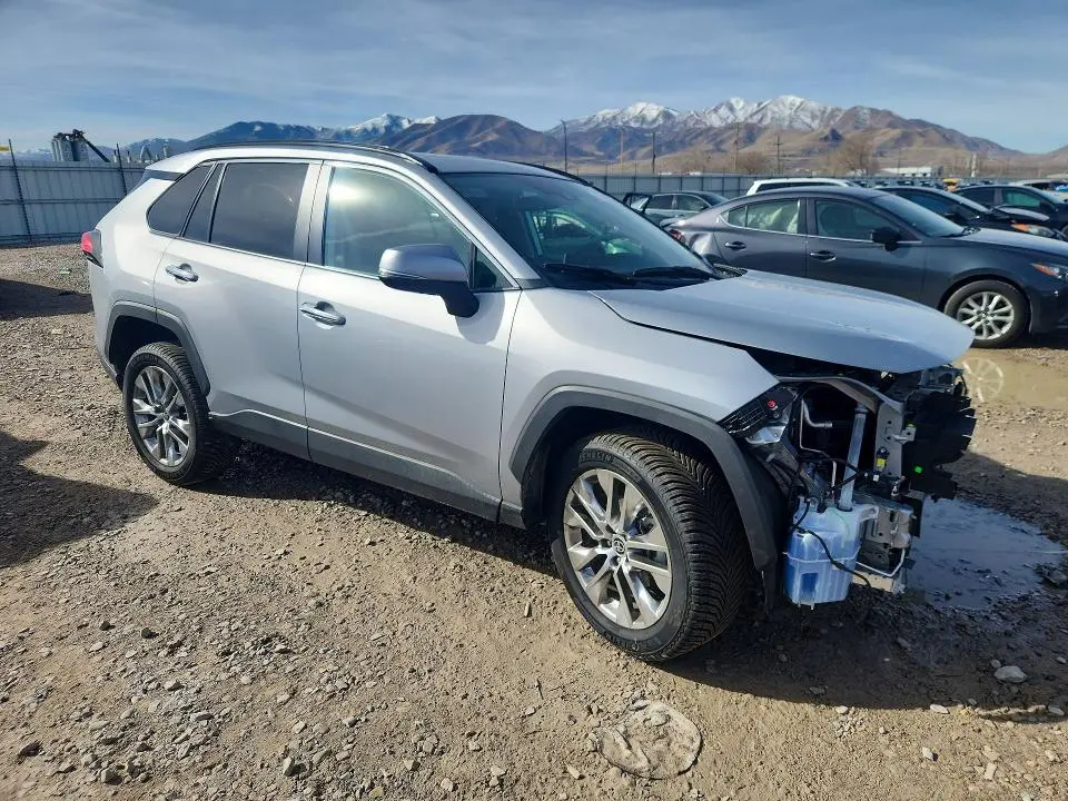 2021 TOYOTA RAV4 LIMITED  