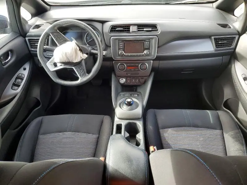 2018 NISSAN LEAF S  