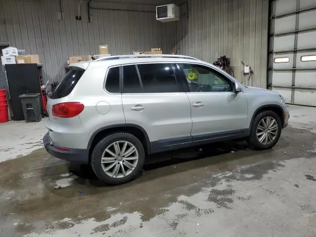 2012 VOLKSWAGEN TIGUAN S  