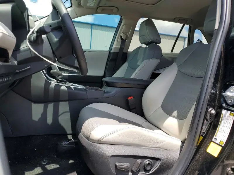 2023 TOYOTA RAV4 LIMITED  