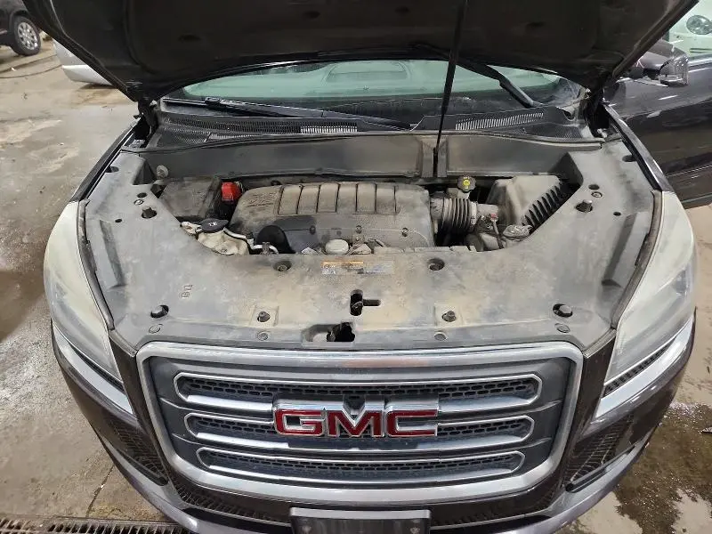 2013 GMC ACADIA SLT-1  