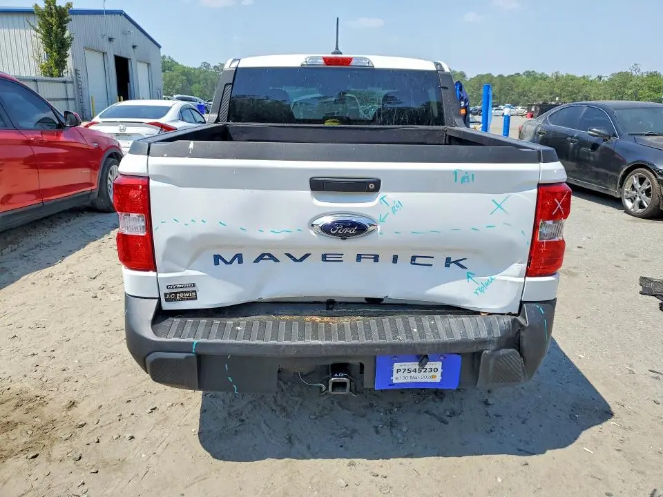 2024 FORD MAVERICK XL  