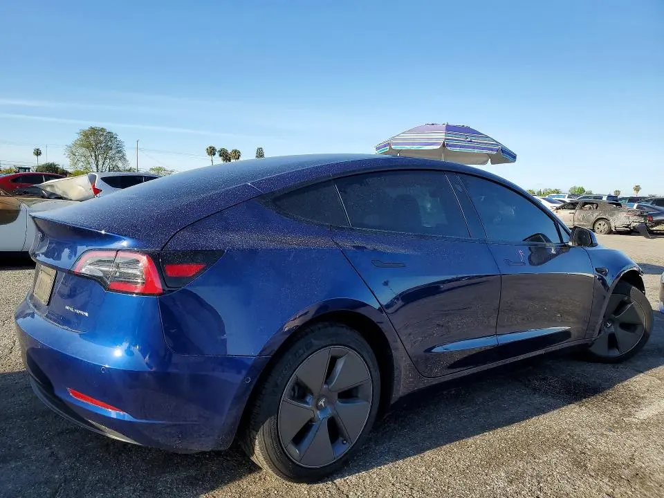 2022 TESLA MODEL 3   
