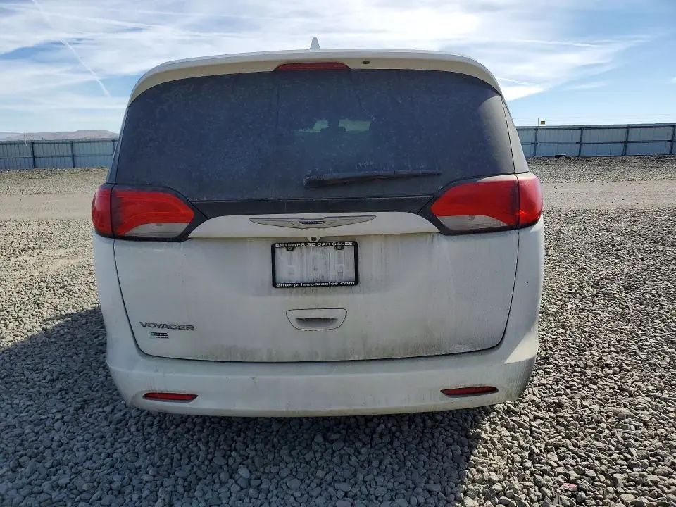 2020 CHRYSLER VOYAGER LXI  