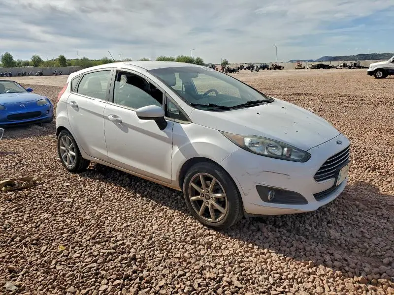2019 FORD FIESTA SE  