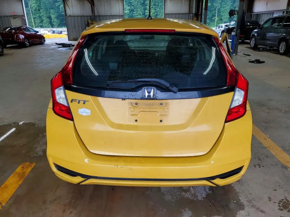 2018 HONDA FIT LX  