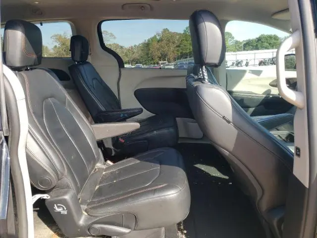 2017 CHRYSLER PACIFICA TOURING L  