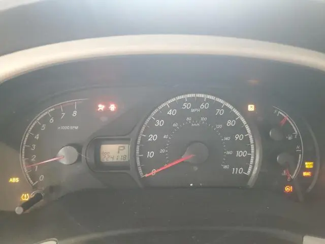 2011 TOYOTA SIENNA   