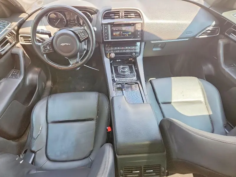 2018 JAGUAR F-PACE PREMIUM  