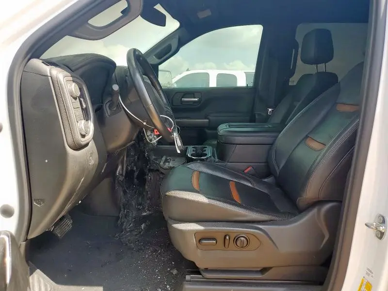 2021 GMC SIERRA K1500 AT4  