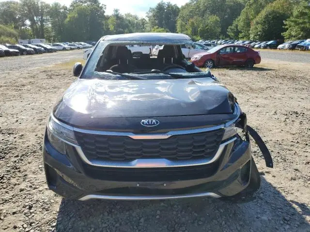 2021 KIA SELTOS LX  