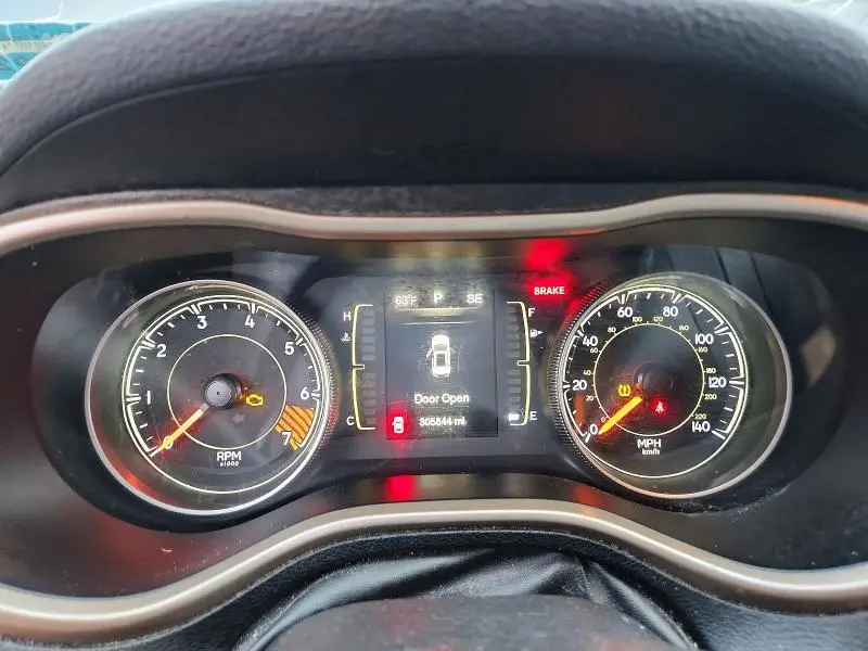 2014 JEEP CHEROKEE SPORT  