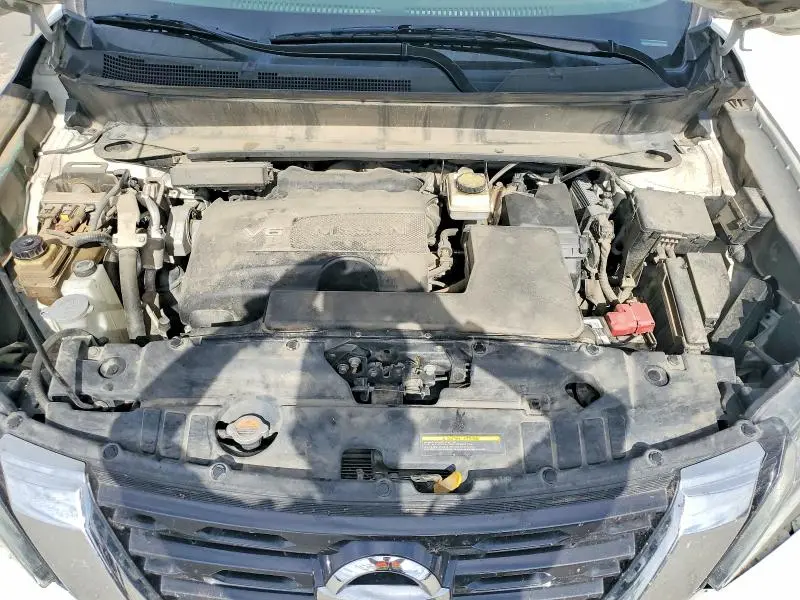 2019 NISSAN PATHFINDER SL  