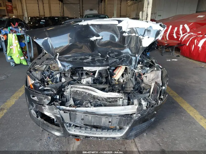 2010 AUDI TT 2.0T PREMIUM