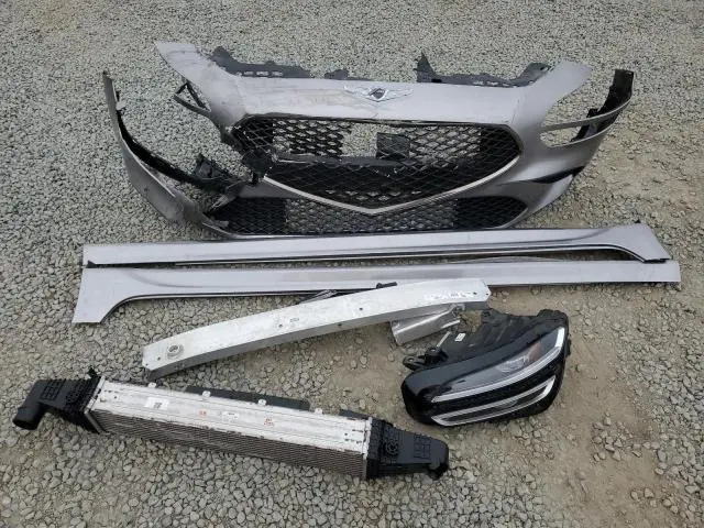 2023 GENESIS G70 BASE  