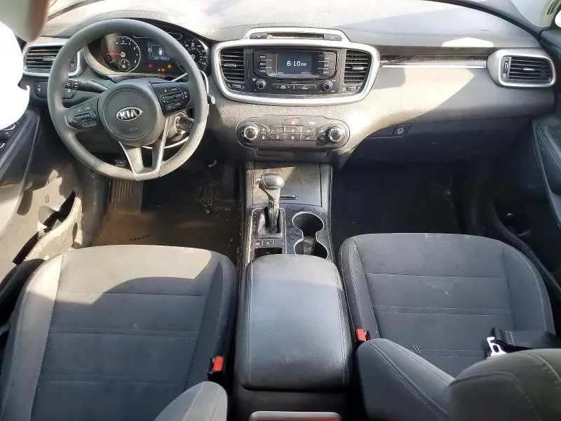 2018 KIA SORENTO LX V6  